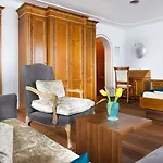 Alpenkoenig 4* اوبرستوفن