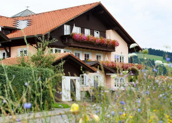 Alpenkönig Hotel 4*