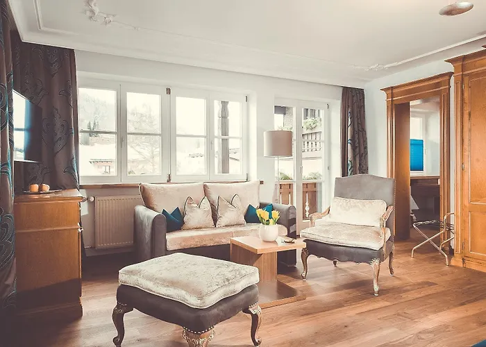 Alpenkönig Hotel 4*